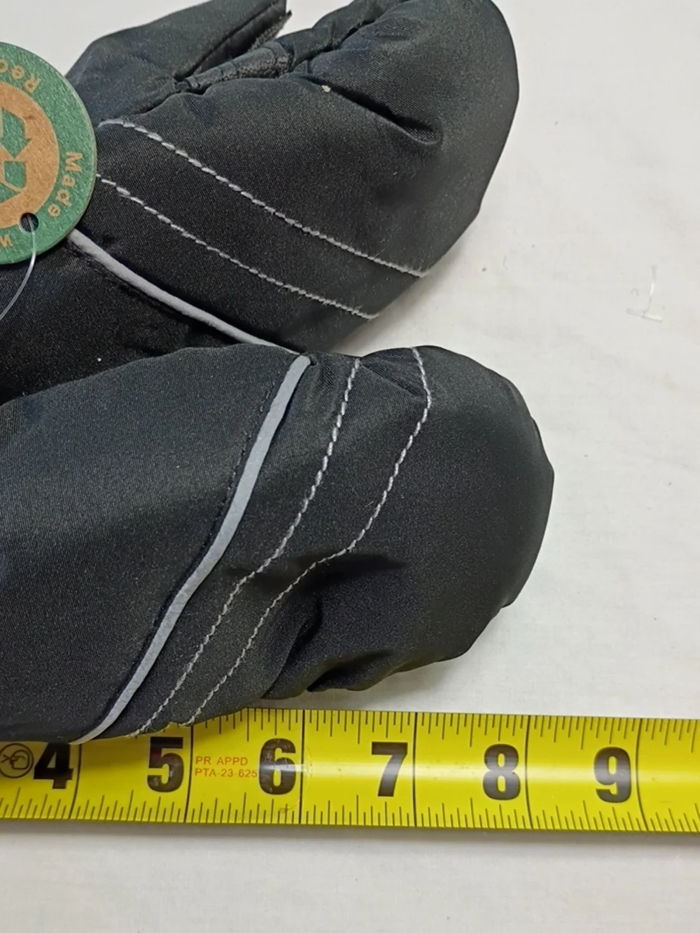NWT London Fog Black Ski Mittens Boys 4-6 Year Winter